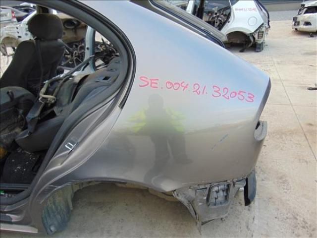 bontott SEAT LEON Bal hátsó Sárvédő
