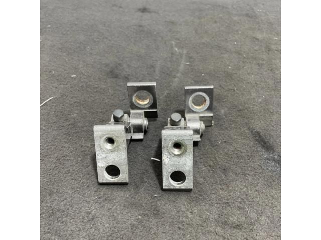 bontott SEAT LEON Bal hátsó Zsanér