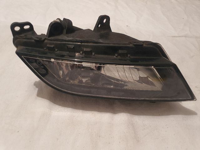 bontott SEAT LEON Bal Ködfényszóró