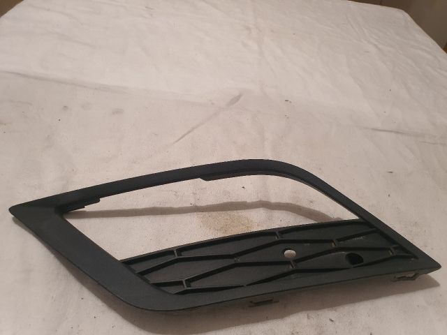 bontott SEAT LEON Bal Ködlámpa Rács