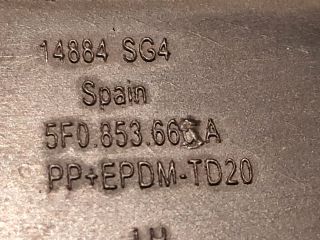 bontott SEAT LEON Bal Ködlámpa Rács