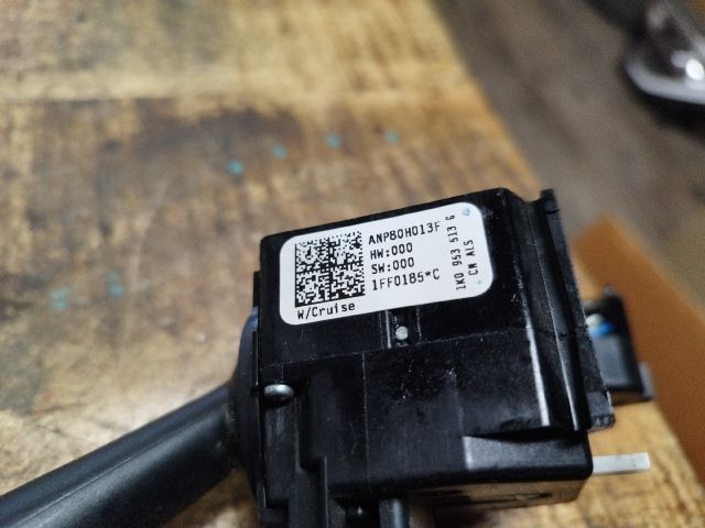 bontott SEAT LEON Bal Kormánykapcsoló Irányjelző (Tempomatos)