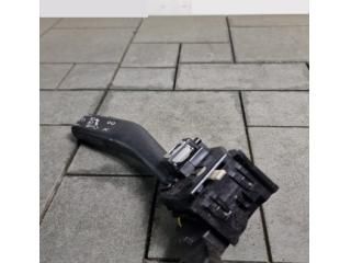 bontott SEAT LEON Bal Kormánykapcsoló Irányjelző