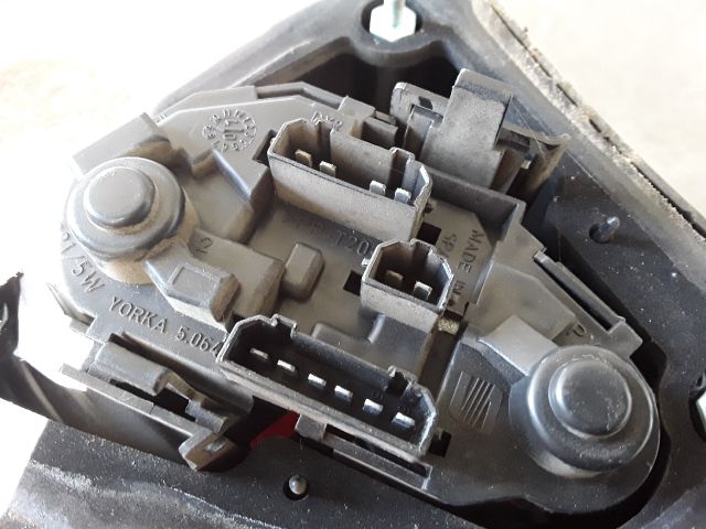 bontott SEAT LEON Bal Külső Hátsó Lámpa