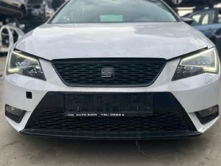 bontott SEAT LEON Bal Ledes Fényszóró