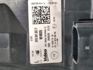 bontott SEAT LEON Bal Ledes Fényszóró