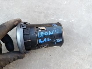 bontott SEAT LEON Bal Szellőző