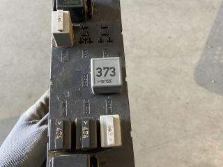 bontott SEAT LEON Biztosítéktábla Utastér