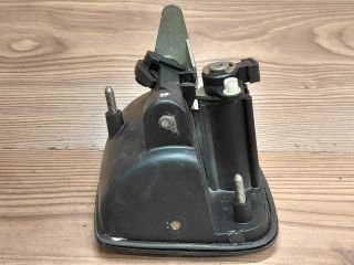 bontott SEAT LEON Csomagtér Nyitó Kar / Gomb