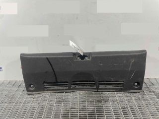 bontott SEAT LEON Csomagtérajtó Díszléc