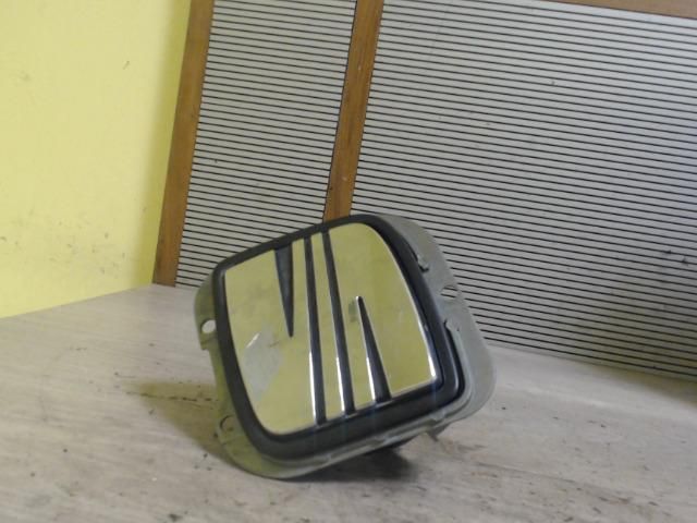 bontott SEAT LEON Csomagtérajtó Kilincs