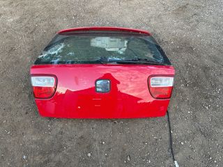 bontott SEAT LEON Csomagtérajtó (Részeivel)