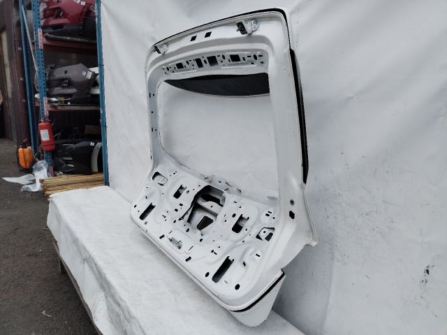 bontott SEAT LEON Csomagtérajtó (Üres lemez)