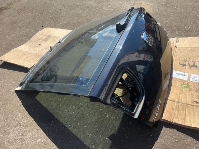 bontott SEAT LEON Csomagtérajtó (Üres lemez)