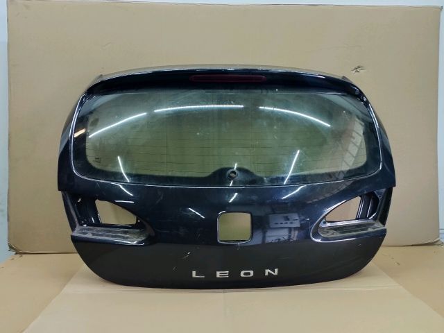 bontott SEAT LEON Csomagtérajtó (Üres lemez)