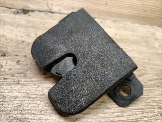 bontott SEAT LEON Csomagtérajtó Zárszerkezet