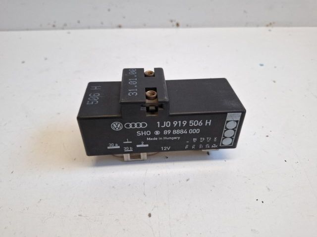 bontott SEAT LEON Előtét Ellenállás Hűtőventilátor