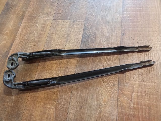 bontott SEAT LEON Első Ablaktörlő Kar