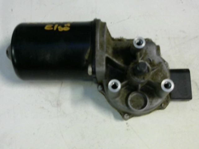 bontott SEAT LEON Első Ablaktörlő Motor