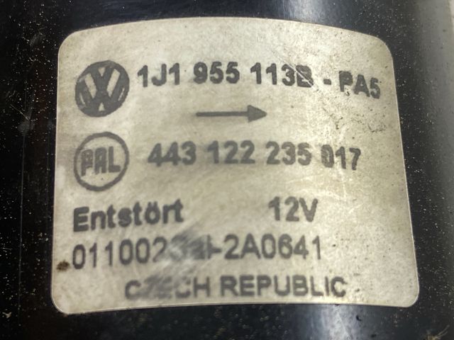 bontott SEAT LEON Első Ablaktörlő Motor