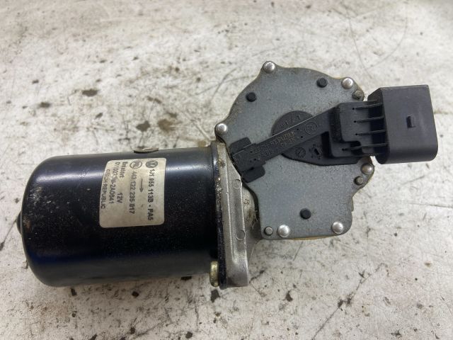 bontott SEAT LEON Első Ablaktörlő Motor