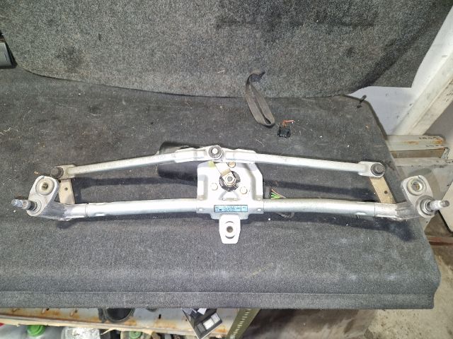 bontott SEAT LEON Első Ablaktörlő Szerkezet Motorral