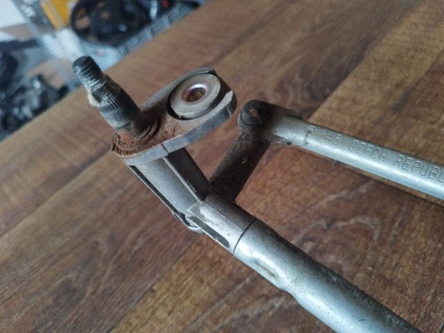 bontott SEAT LEON Első Ablaktörlő Szerkezet Motorral