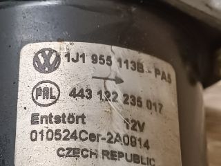 bontott SEAT LEON Első Ablaktörlő Szerkezet Motorral