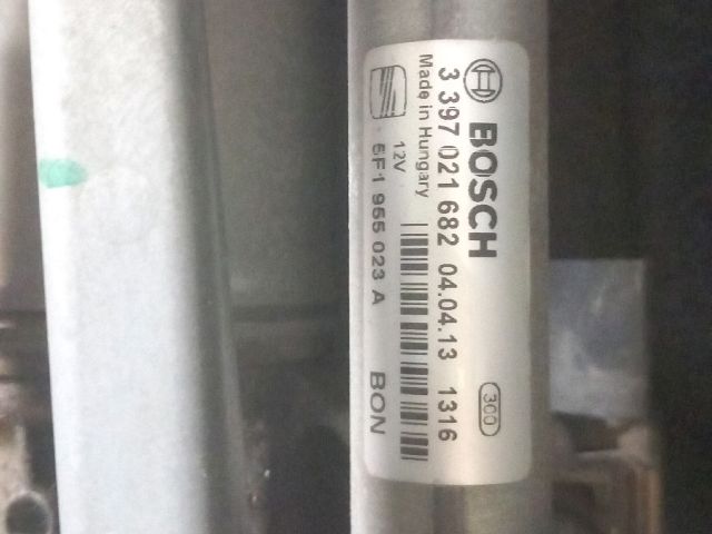 bontott SEAT LEON Első Ablaktörlő Szerkezet Motorral