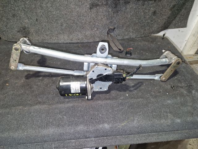 bontott SEAT LEON Első Ablaktörlő Szerkezet Motorral