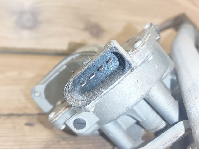 bontott SEAT LEON Első Ablaktörlő Szerkezet Motorral