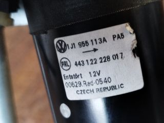 bontott SEAT LEON Első Ablaktörlő Szerkezet Motorral