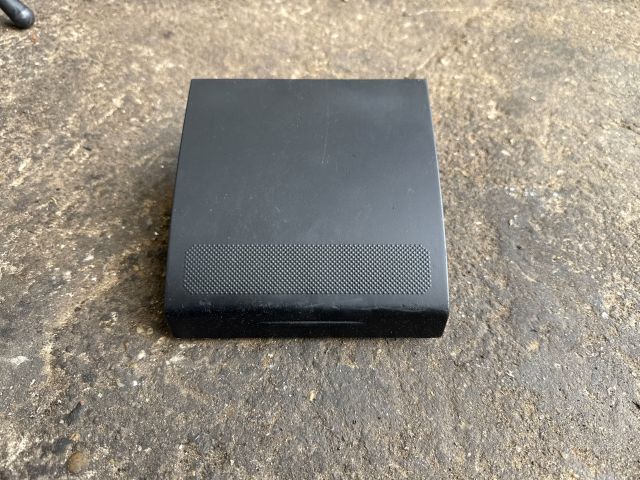 bontott SEAT LEON Első Hamutartó