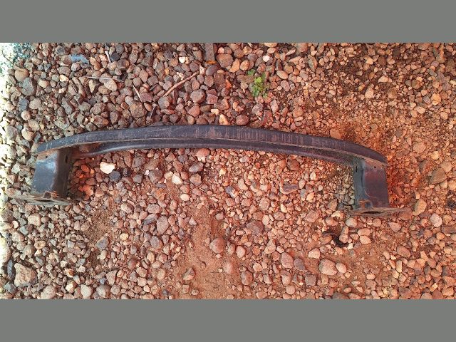 bontott SEAT LEON Első Lökhárító Merevítő (Fém)