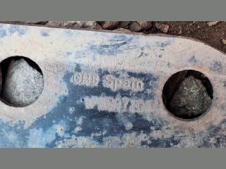 bontott SEAT LEON Első Lökhárító Merevítő (Fém)