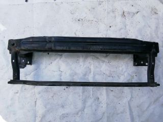 bontott SEAT LEON Első Lökhárító Merevítő (Fém)