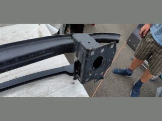 bontott SEAT LEON Első Lökhárító Merevítő (Fém)