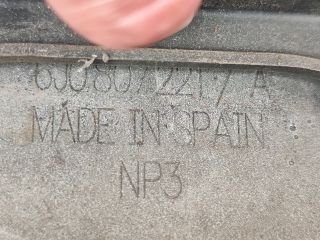 bontott SEAT LEON Első Lökhárító (Részeivel)