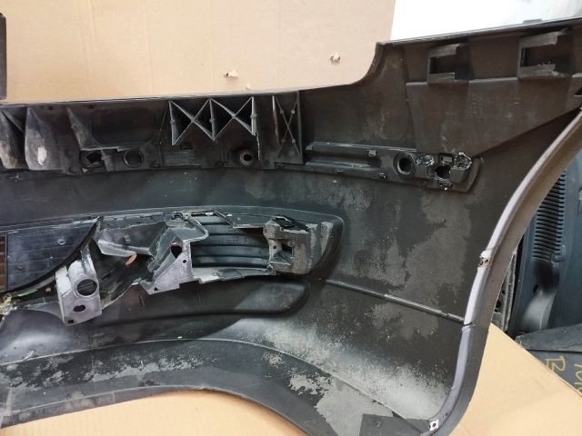 bontott SEAT LEON Első Lökhárító (Részeivel)