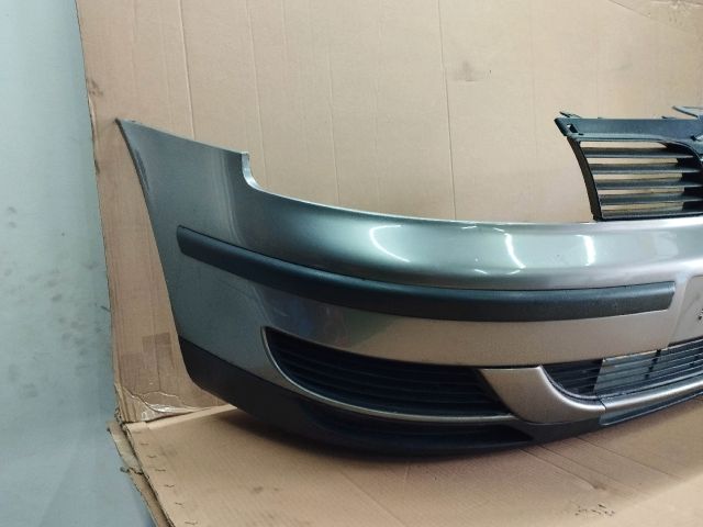 bontott SEAT LEON Első Lökhárító (Részeivel)