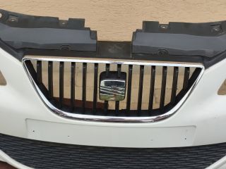 bontott SEAT LEON Első Lökhárító (Részeivel)