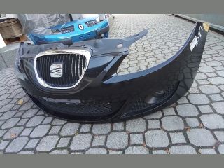 bontott SEAT LEON Első Lökhárító (Részeivel)