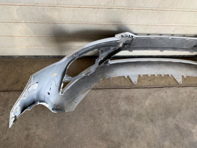 bontott SEAT LEON Első Lökhárító (Üresen)