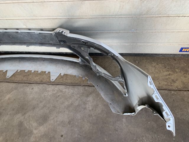 bontott SEAT LEON Első Lökhárító (Üresen)