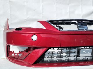 bontott SEAT LEON Első Lökhárító (Üresen)