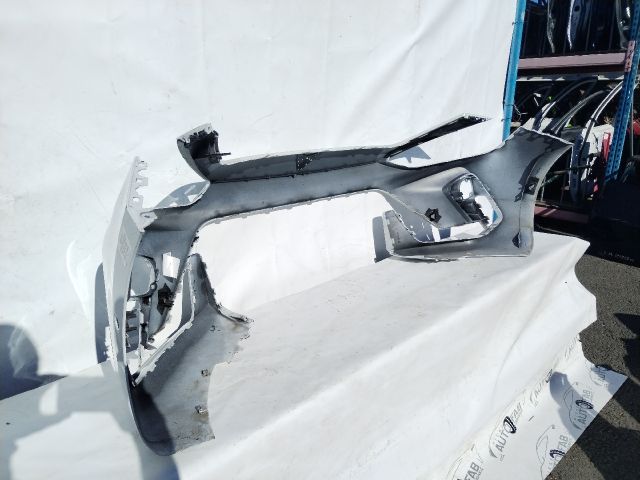 bontott SEAT LEON Első Lökhárító (Üresen)