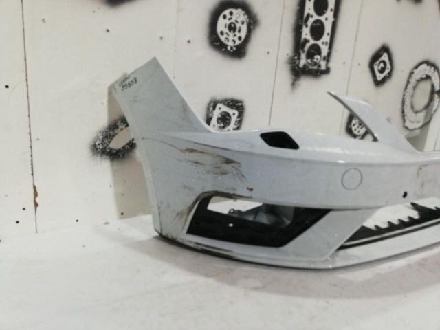 bontott SEAT LEON Első Lökhárító (Üresen)