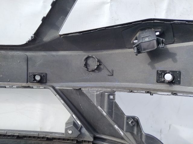 bontott SEAT LEON Első Lökhárító (Üresen)