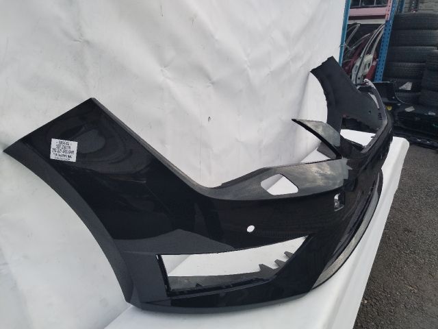 bontott SEAT LEON Első Lökhárító (Üresen)