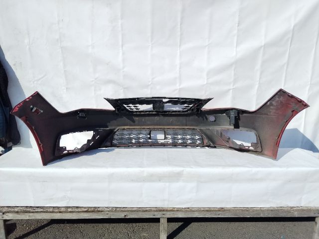 bontott SEAT LEON Első Lökhárító (Üresen)